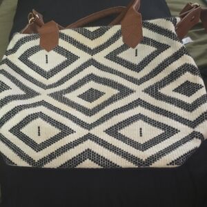 Chic Black and White Geometric Tote Bag
